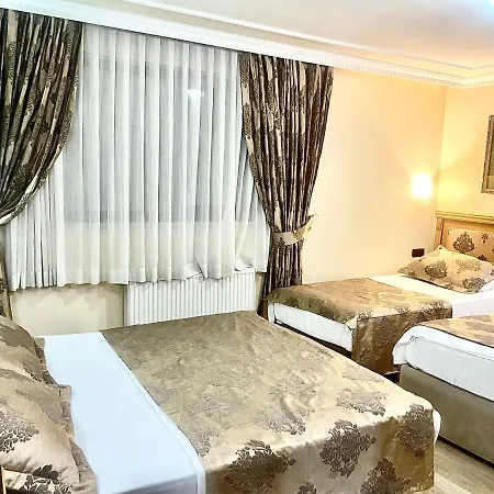 Hotel Taksim Pera Grand Hisar 3*